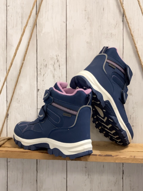 neu  Boots  Gr. 36  blau lavendel Nähte + Bund 