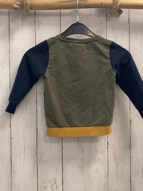 name it Pullover Gr. 86  oliv blau ocker Schrift