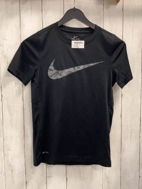 Nike  Sportshirt  Gr. 140  schwarz graues Label 