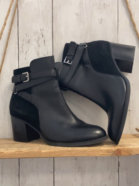 Ralph Lauren  Stiefeletten  Gr. 39  schwarz 