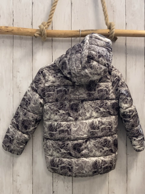 Regatta Winterjacke Gr. 116  grau weiß gemustert