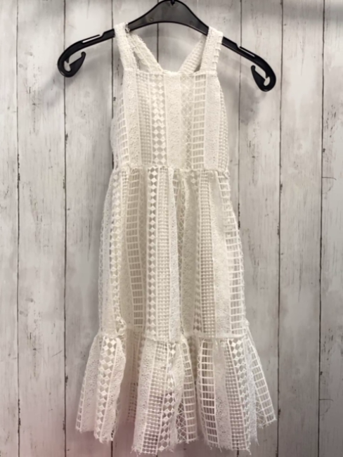 Zara  Kleid  Gr. 134  zweilagig Überkleid mit Rauten + Häkelei 