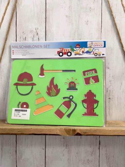 neu  Kreativspielzeug 6 Schablonen  Fahrzeuge Dino Piraten Fußball