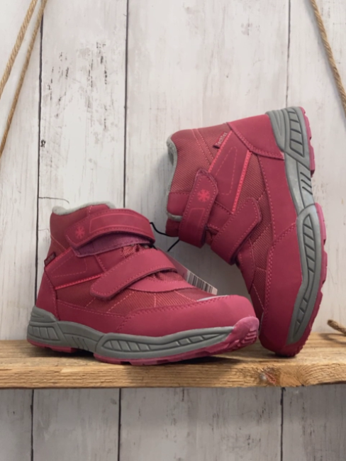 neu  Winterboots Gr. 34  beerenton 