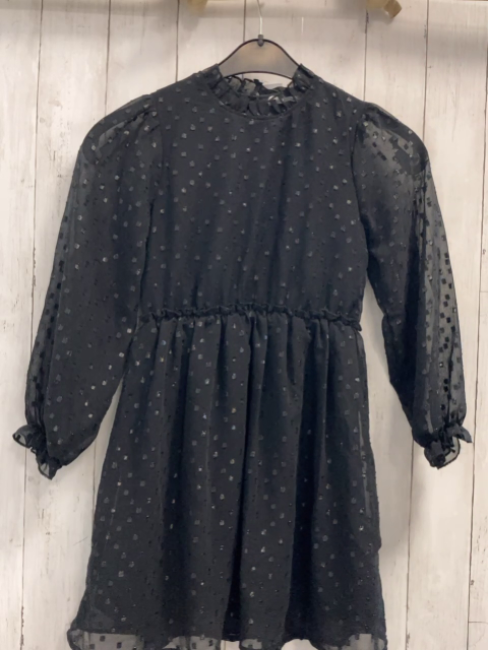   Kleid  Gr. 134  schwarz glänzende Noppen Rüschenbund 