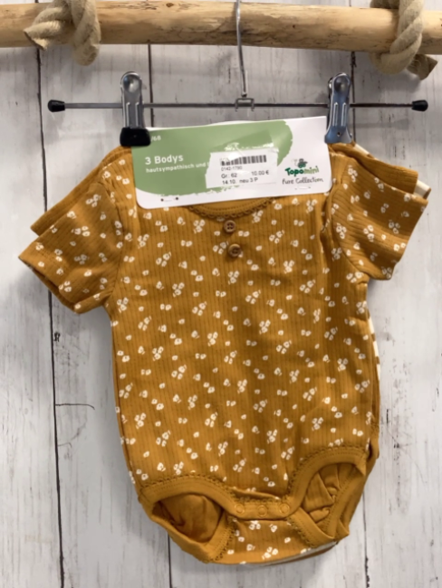 neu 3 P Body  Gr. 62  ocker beige mit Blumen + Streifen + Rippen NP 19,99 € 