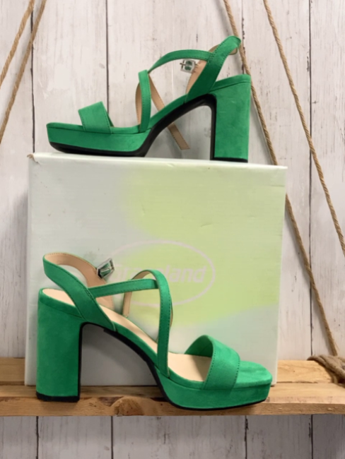 neu  Sandaletten  Gr. 38  grün NP 34,99€ 