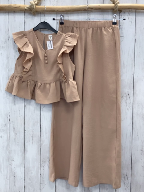 2tlg Shein  Sommerbluse + Hose  Gr. 146  hellbraun Struktur Rüschen 