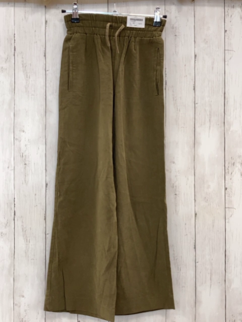 Zara  Hose  Gr. 140  kiwi Gummizugbund mit Kordel 