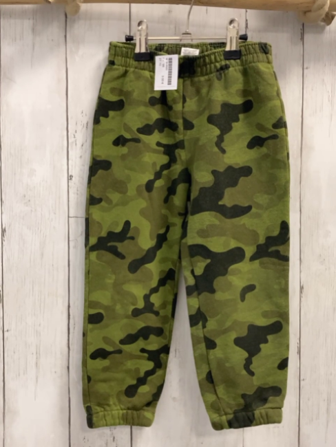   Jogginghose  Gr. 98  oliv schwraz kiwi gemustert 