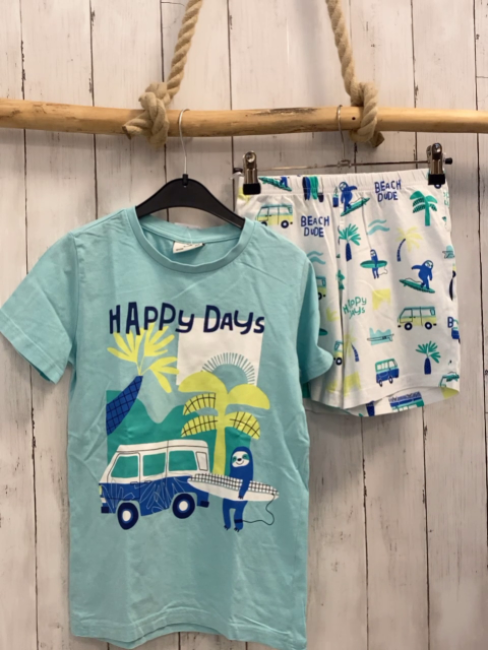 2tlg  T-Shirt + Shorts  Gr. 134  hellblau + weiß Camper Palmen Schrift 