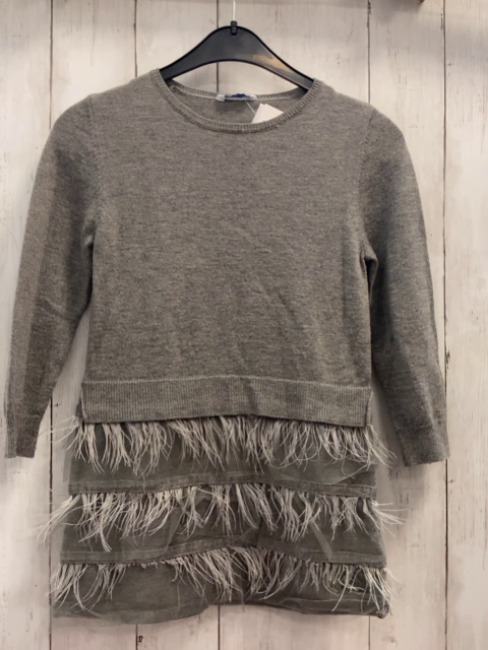 Mayoral Kleid Gr. 110  grau Strick Fransen