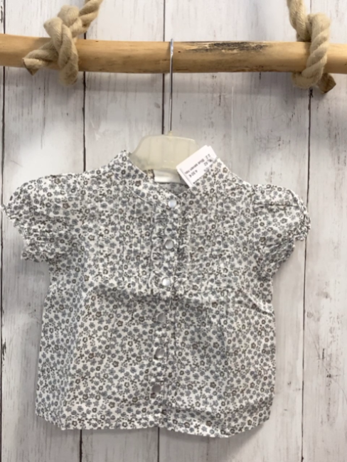 Blue seven neu Sommerbluse Gr. 62  weiß blau graue Blumen