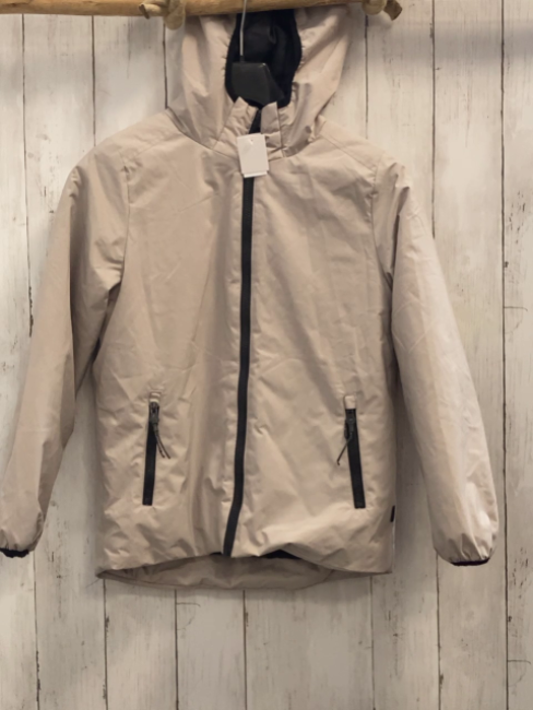  Winterjacke Gr. 140  grau kapuze schwarzer Bund + Reißverschluss 