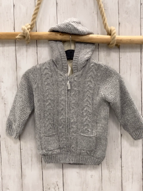 Waikiki  Strickjacke  Gr. 104  hellgrau weiß meliert Kapuze beige Plüschfutter 