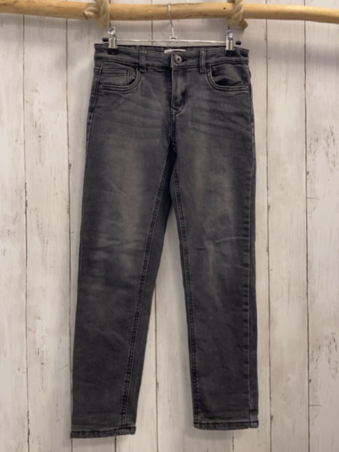  Hose Gr. 140  grau Jeans  Bund verstellbar gefüttert