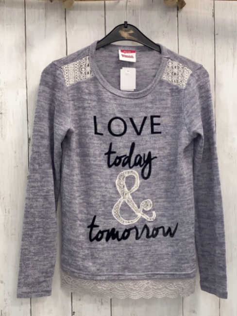   Pullover  Gr. 134/140l  lavendel grau meliert Strick Schrift + weißes Netz mit Stickerei