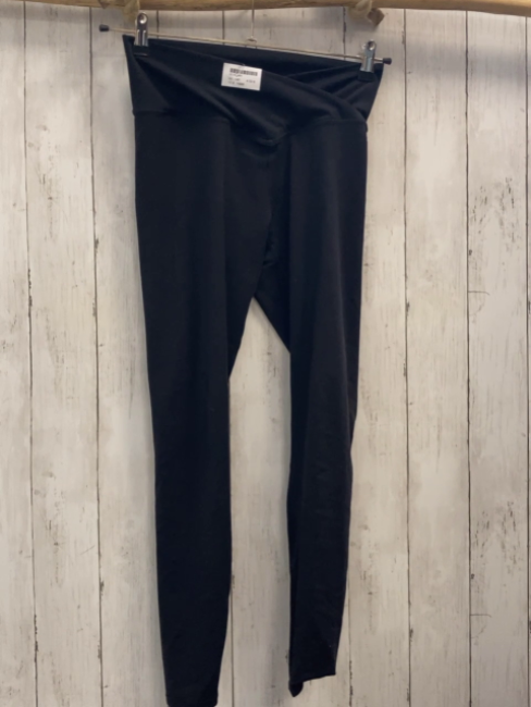 H&M Sportleggings Gr. 146  schwarz