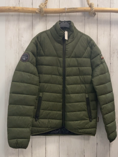 Napapijri  Winterjacke  Gr. 158/164  kiwi schwarzer Bund Aufnäher 
