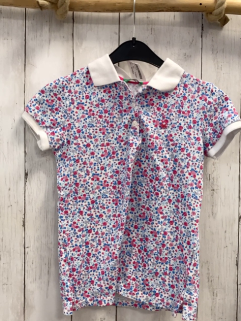 Benetton  T-Shirt Gr. 128  weiß rot rosa Blumen blau hellblaue Bätter weißer Polokragen