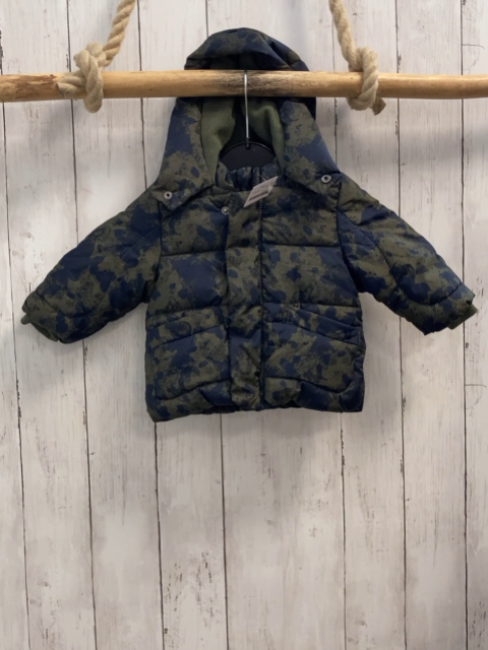 S´Oliver  Winterjacke  Gr. 68  kiwi blau gemustert 