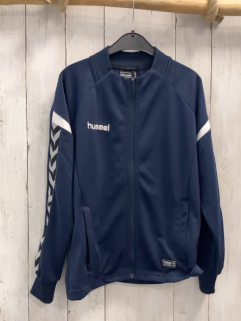 Hummel  Joggingjacke  Gr. 140  blau Ärmel mit schwarz weißen Zackenstreifen 