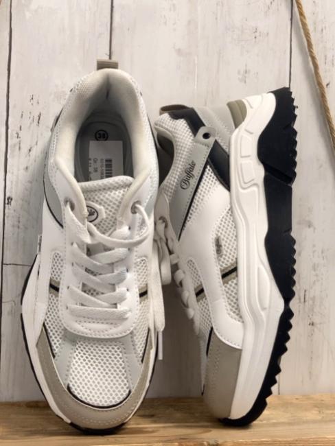Buffalo fast neu  Schuhe  Gr. 38  weiß grau hellgrau schwarze Sohle