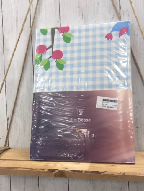 La Bèsse Bettwäsche  100 x 135 / 40 x 60 Linion hellblau weiß kariert + grün mit weißen Punkten Gartenzaun Bäume 