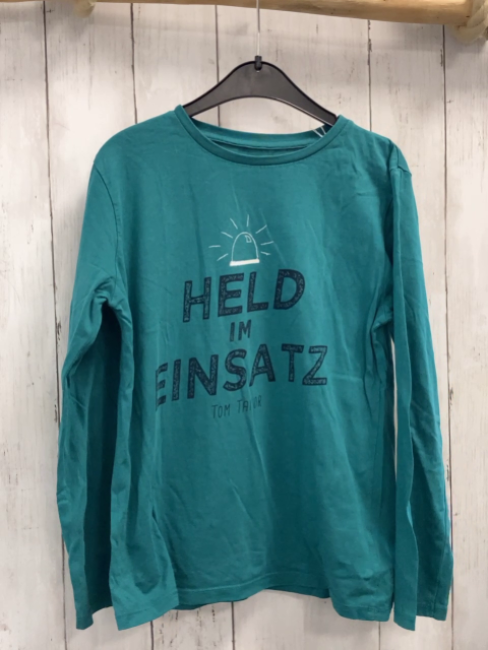 Tom Talor  Langarmshirt  Gr. 128  grün Schrift 