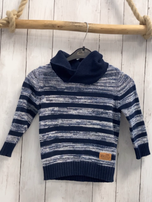   Pullover  Gr. 104  blau hellgrau-blau melierte Streifen Strick großer Kragen 
