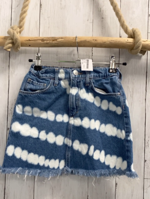 H&M Rock Gr. 134  blau weiße Punkte Jeans Bund verstellbar