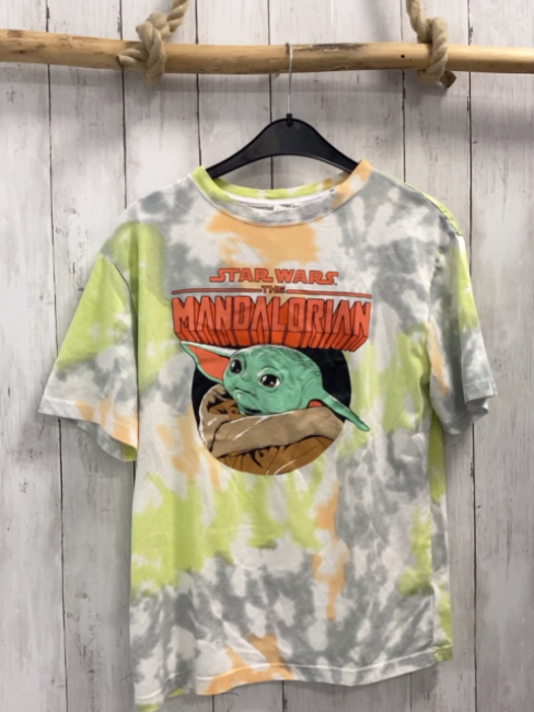 H&M  T-Shirt  Gr. 158  weiß grau orange hellgrüner Druck Star Wars Mandalorian 