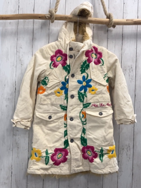 Nolita  Mantel  Gr. 128  creme Kord gestickte Blumen sand Teddyfutter 