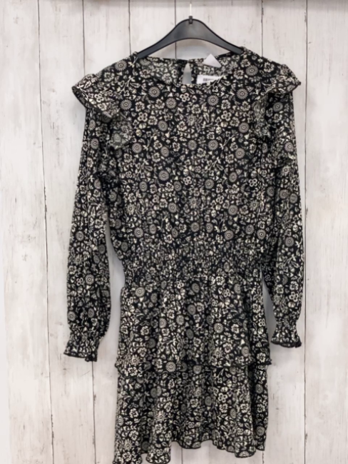 Zara  Kleid  Gr. 152  schwarz beige Blumen Strutur 