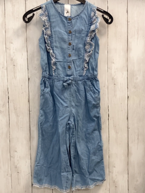   Jumpsuit  Gr. 110  blau Jeans Rüschen mit weißer Lochstickerei 