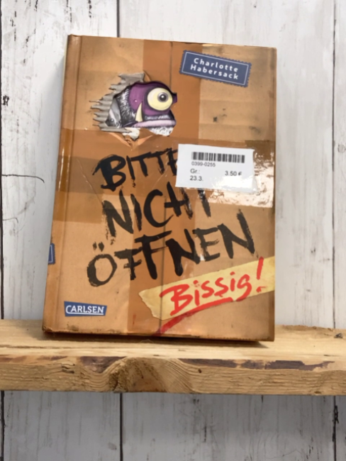  Buch Bitte nicht öffnen - bissig