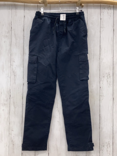 Jordan Hose  Gr. 152  blau aufgesetzte Taschen Gummizugbund