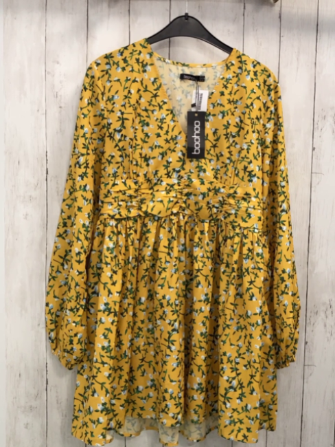 neu  Kleid Gr. 42  gelb Blumen 