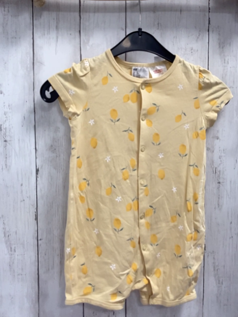 H&M  Playsuit Gr. 86  gelb Zitronen weiße Blumen 