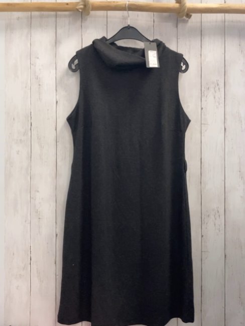 neu Zero  Kleid  Gr. 44  schwarz grau gemustert Rollkragen NP 69,99 € reduziert auf 49,99 €