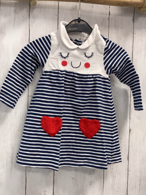 Orchestra  Kleid  Gr. 80  weißes Oberteil mit Gesicht blau weiß gestreifte Ärmel + Rock rote Herzen 