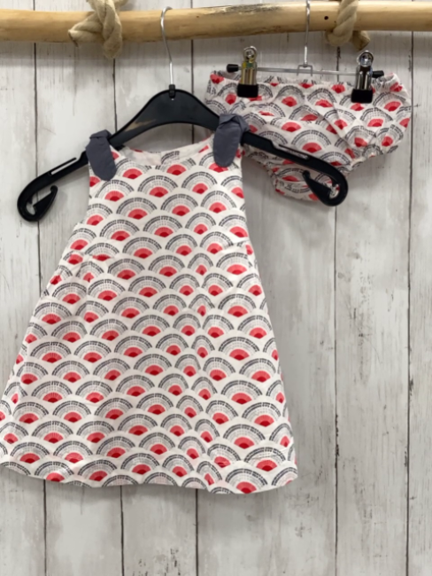2tlg Obaibi Kleid + Höschen  Gr. 86  weiß rot grau hellgraue Bögen graue Schleife 