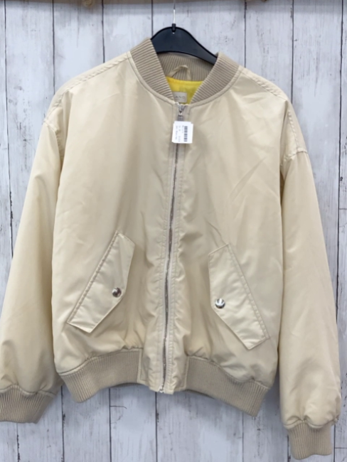 Milano Italy Jacke Gr. 36  beige 