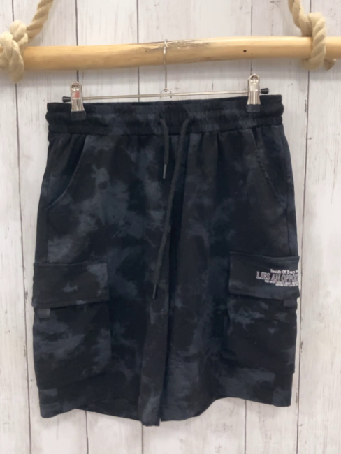  Sportshorts Gr. 164/170  schwarz grau gemustert weiße Schrift 