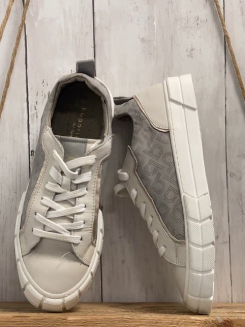 Bugatti  Schuhe  Gr. 40  weiß beige grau NP 99,95€