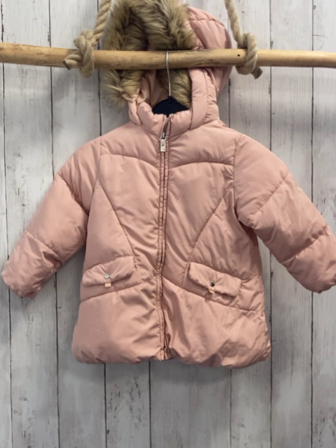 zara  Winterjacke  Gr. 104  rosa Kapuze mit abtrennbarem Fellbund 