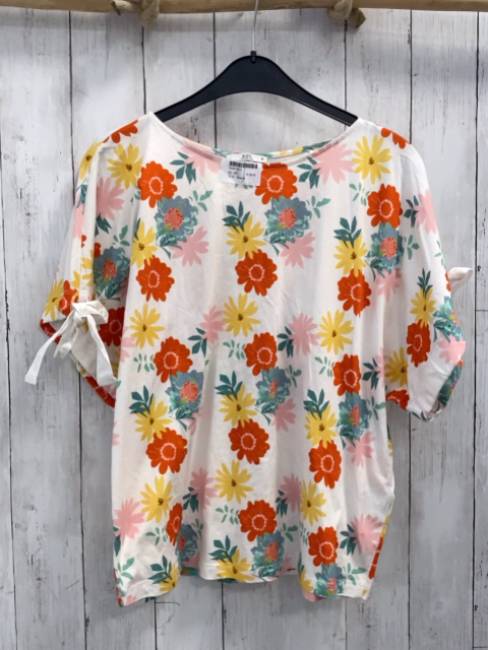 Esprit  T-Shirt Gr. M weiß bunte Blumen 