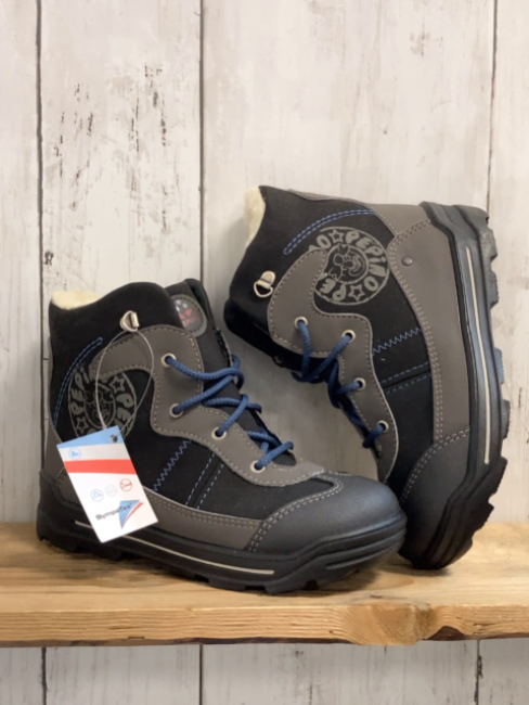 neu Ricosta  Boots  Gr. 28  schwarz grau blaue Nähte + Schnürsenkel Lammfutter 