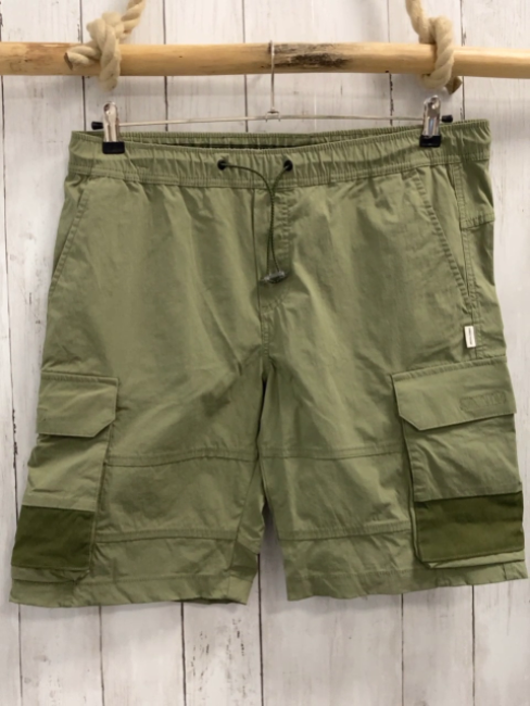 Jack & Jones  Funktionsshorts  Gr. L kiwi oliv 