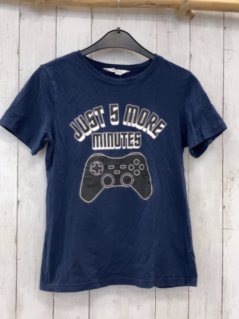 H&M  T--Shirt  Gr. 146/152  blau weiß schwarze Schrift + Controller 